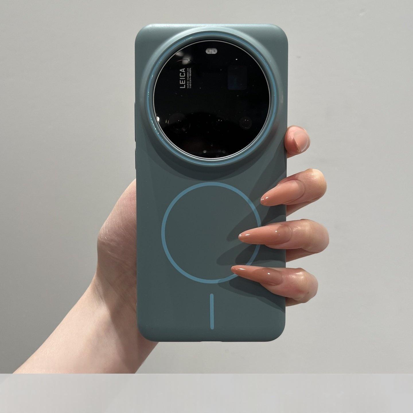 Photography Kit Xiaomi 17 Ultra - غطاء فاخر ناعم دائري مغناطيسي مصقول